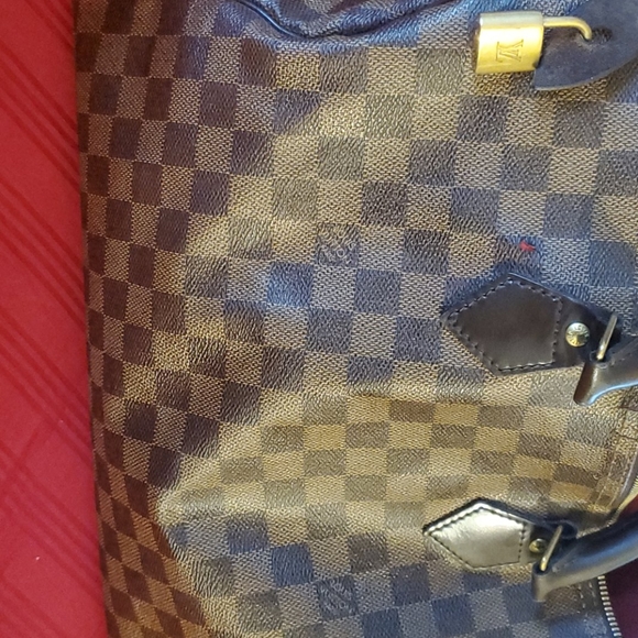 Louis Vuitton Handbags - Louis-Vuitton-damier--speedy